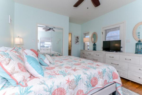 Serenity By the Sea - Great views in Treasure Island